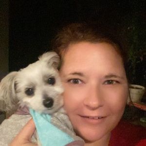 Meet your Posher, April